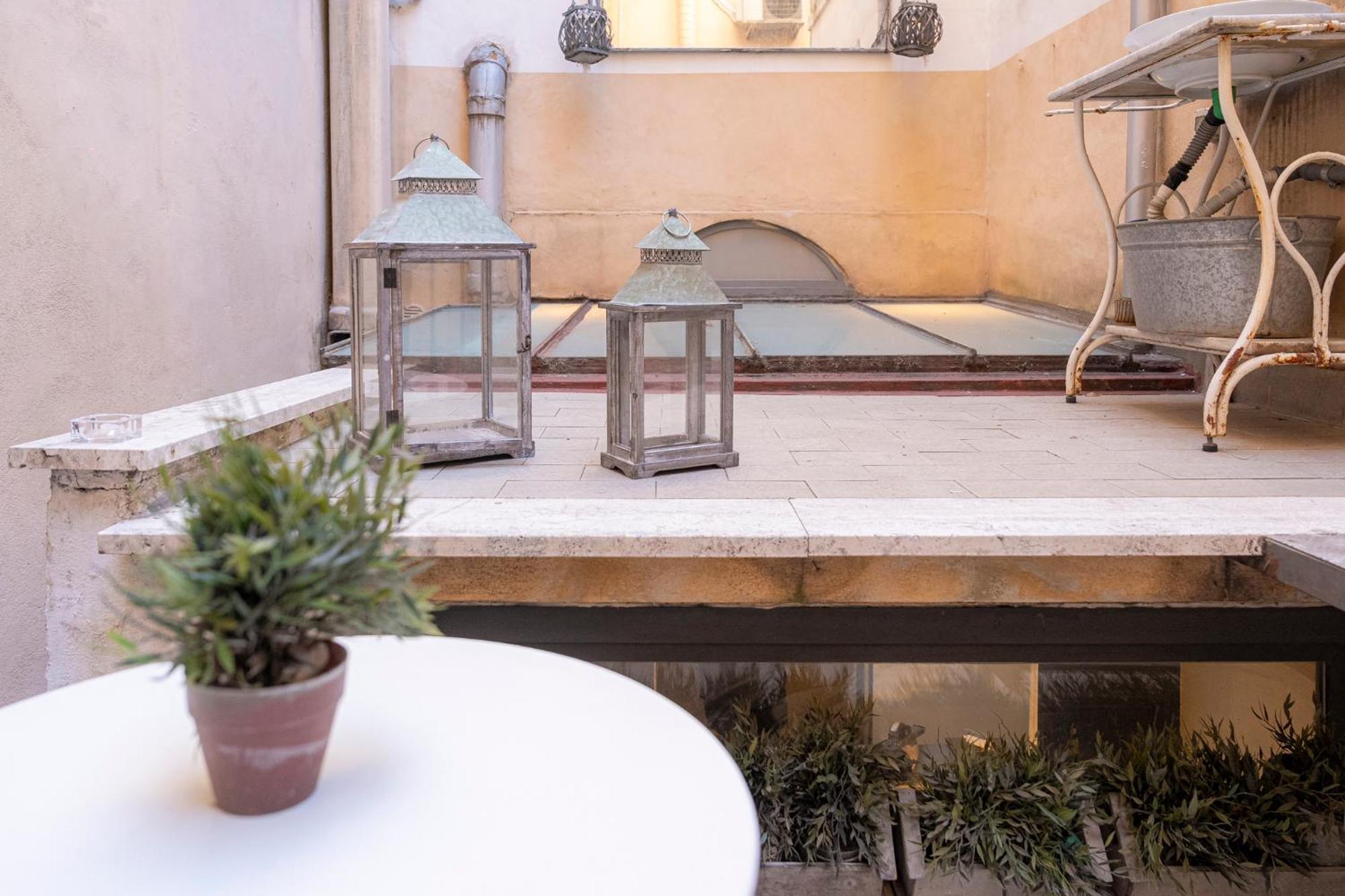 Homehouse Serpenti - Colosseum - Rione Monti Rome Room photo